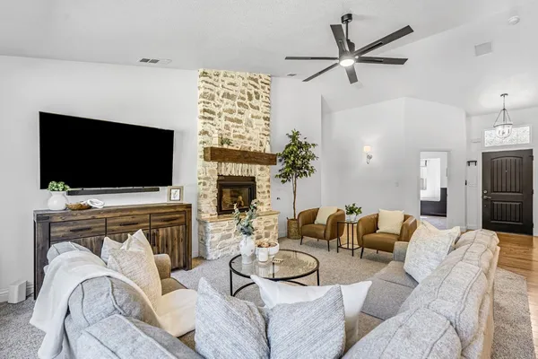 $500,000 | 2361 Cromwell Avenue, Clovis, CA 93611