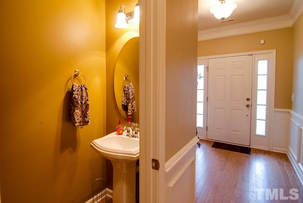 169 Token House Road Durham, NC 27703 - Photo 3 of 25 Gallery Image 3