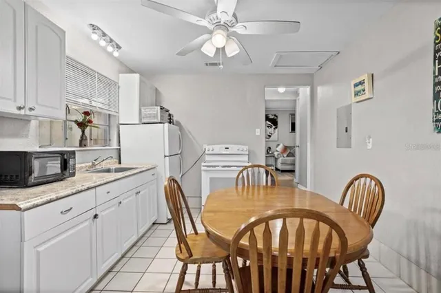 $1,600 | 5005 9th Avenue South, Gulfport, FL 33707