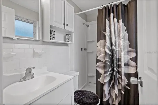 $1,600 | 5005 9th Avenue South, Gulfport, FL 33707