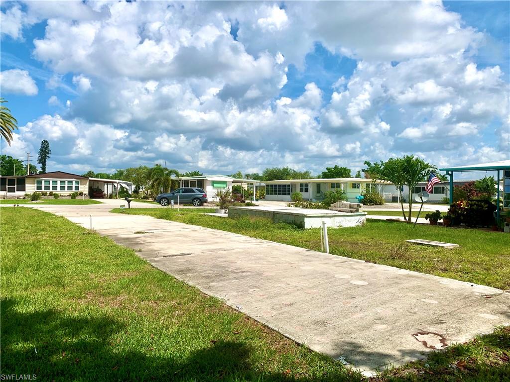 9261 Duke Road Bonita Springs, FL 34135 - Photo 5 of 11 Gallery Image 5