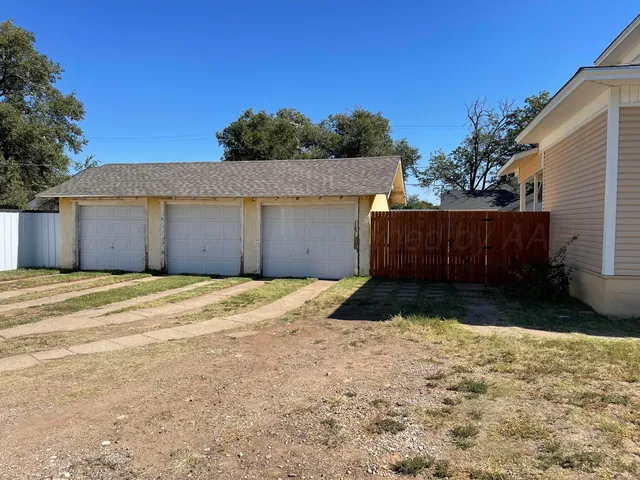 $295,000 | 603 East 5th Street, Hereford, TX 79045