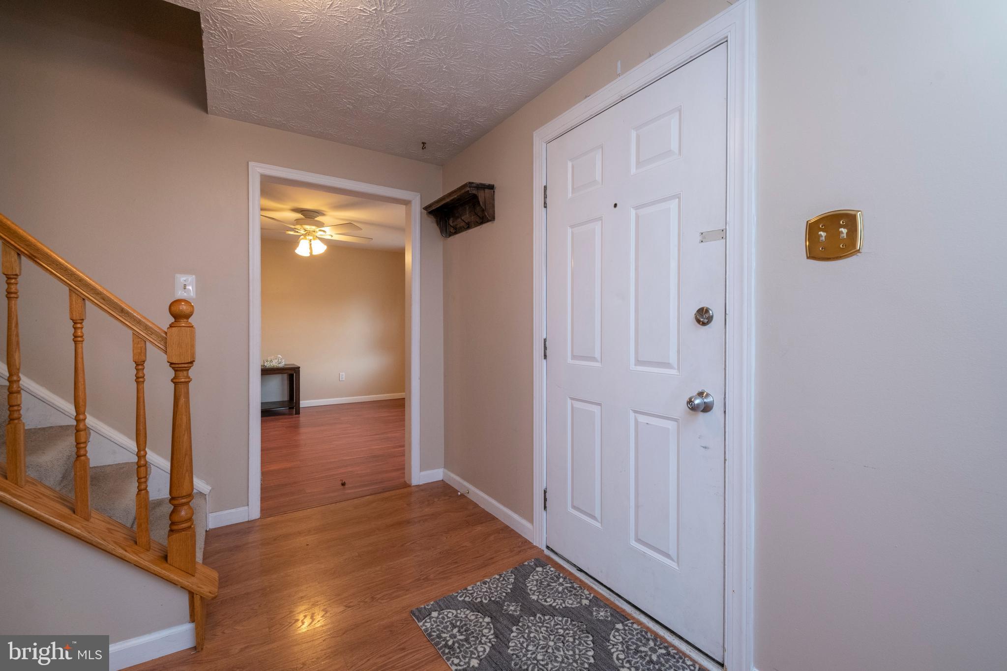 3519 Blue Coat Road Baltimore, MD 21236 - Photo 4 of 46 Foyer
