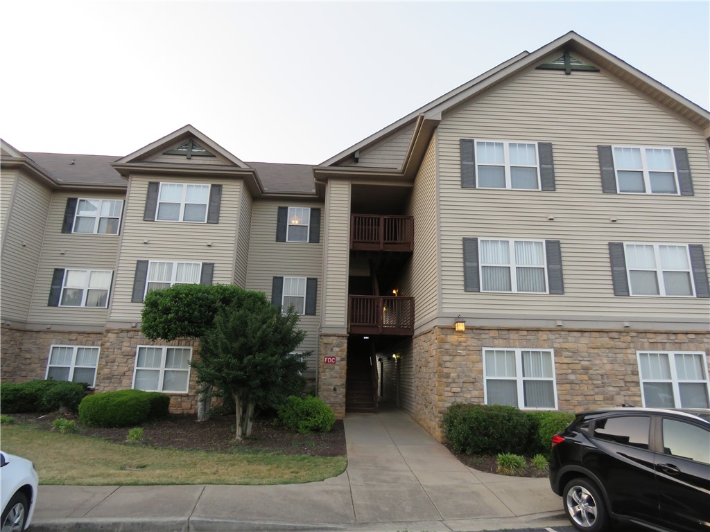 1433 Harts Ridge Drive Seneca, SC 29678 - Photo 25 of 28 Entrance of unit