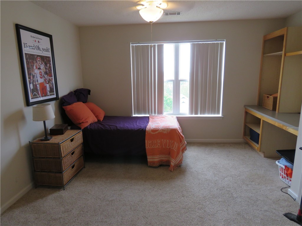 1433 Harts Ridge Drive Seneca, SC 29678 - Photo 5 of 28 BR 3