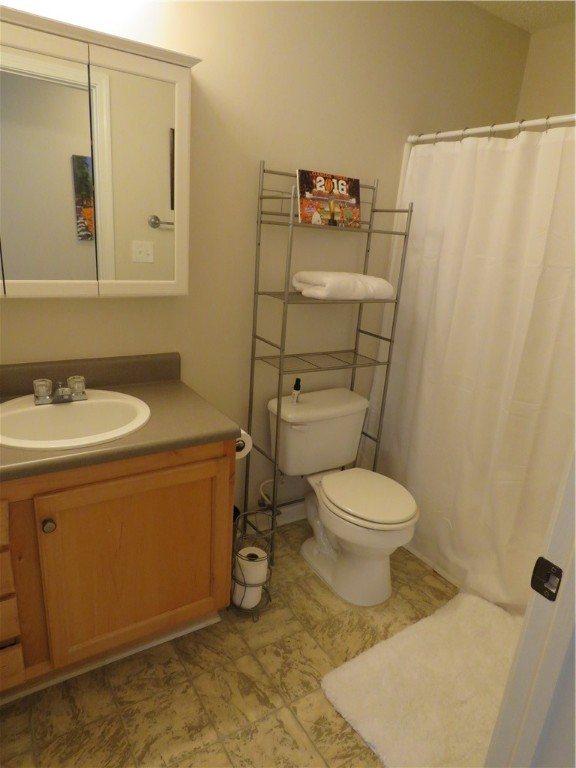 1433 Harts Ridge Drive Seneca, SC 29678 - Photo 8 of 28 Bath 2