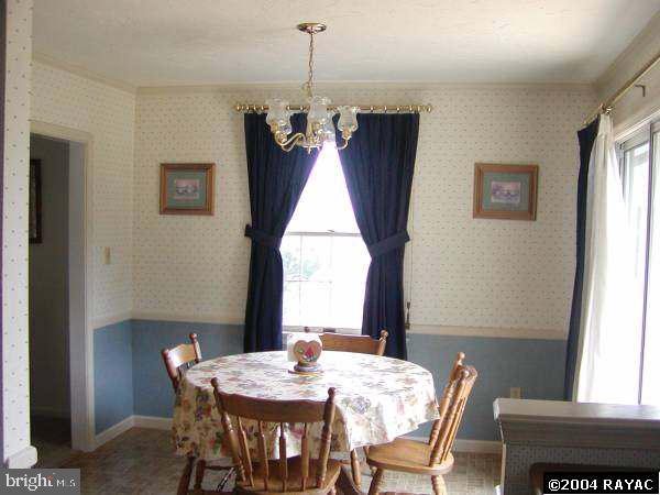 685 Academy Road York, PA 17406 - Photo 3 of 9 Gallery Image 3