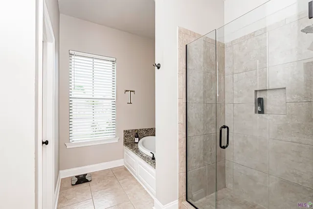 $430,000 | 3624 Cruden Bay Drive, Zachary, LA 70791