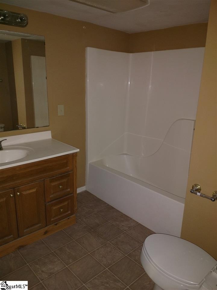 902 Chick Springs Road Taylors, SC 29687 - Photo 10 of 15 Gallery Image 10