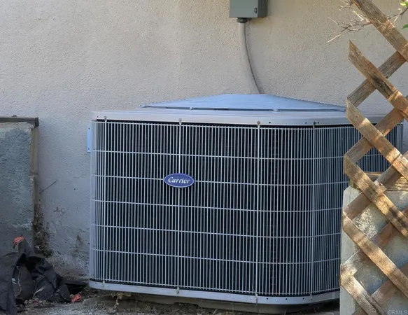 $1,155,000 | 3333 Suncrest Boulevard, El Cajon, CA 92019