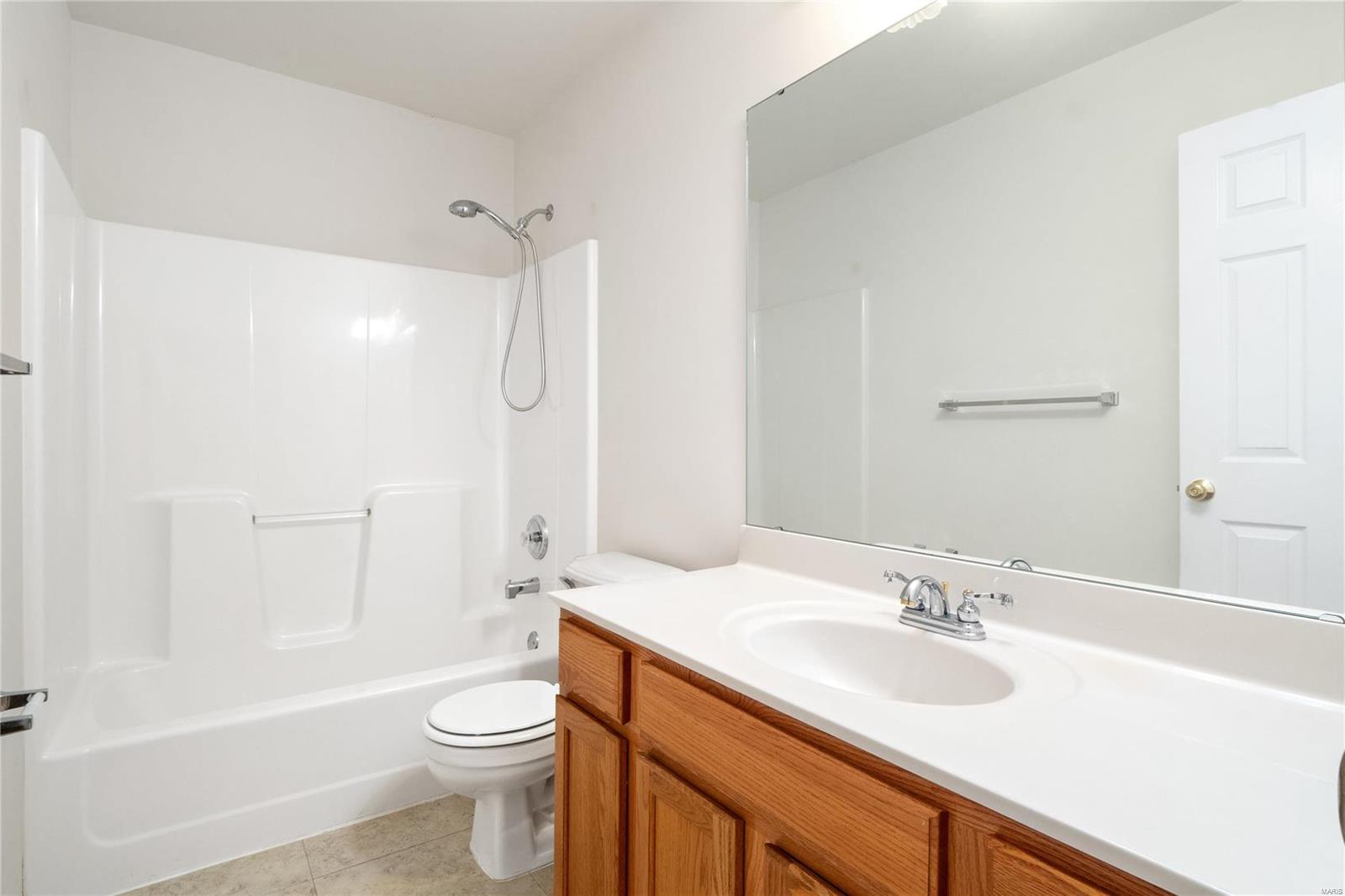 535 Steepleton Court Ballwin, MO 63021 - Photo 27 of 40 Gallery Image 27