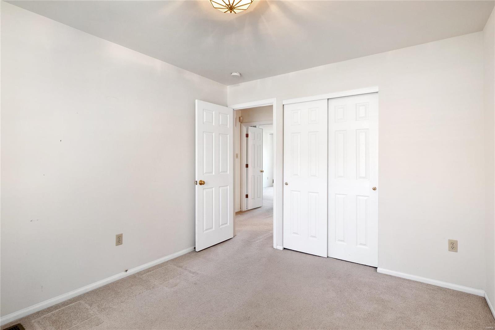 535 Steepleton Court Ballwin, MO 63021 - Photo 29 of 40 Gallery Image 29