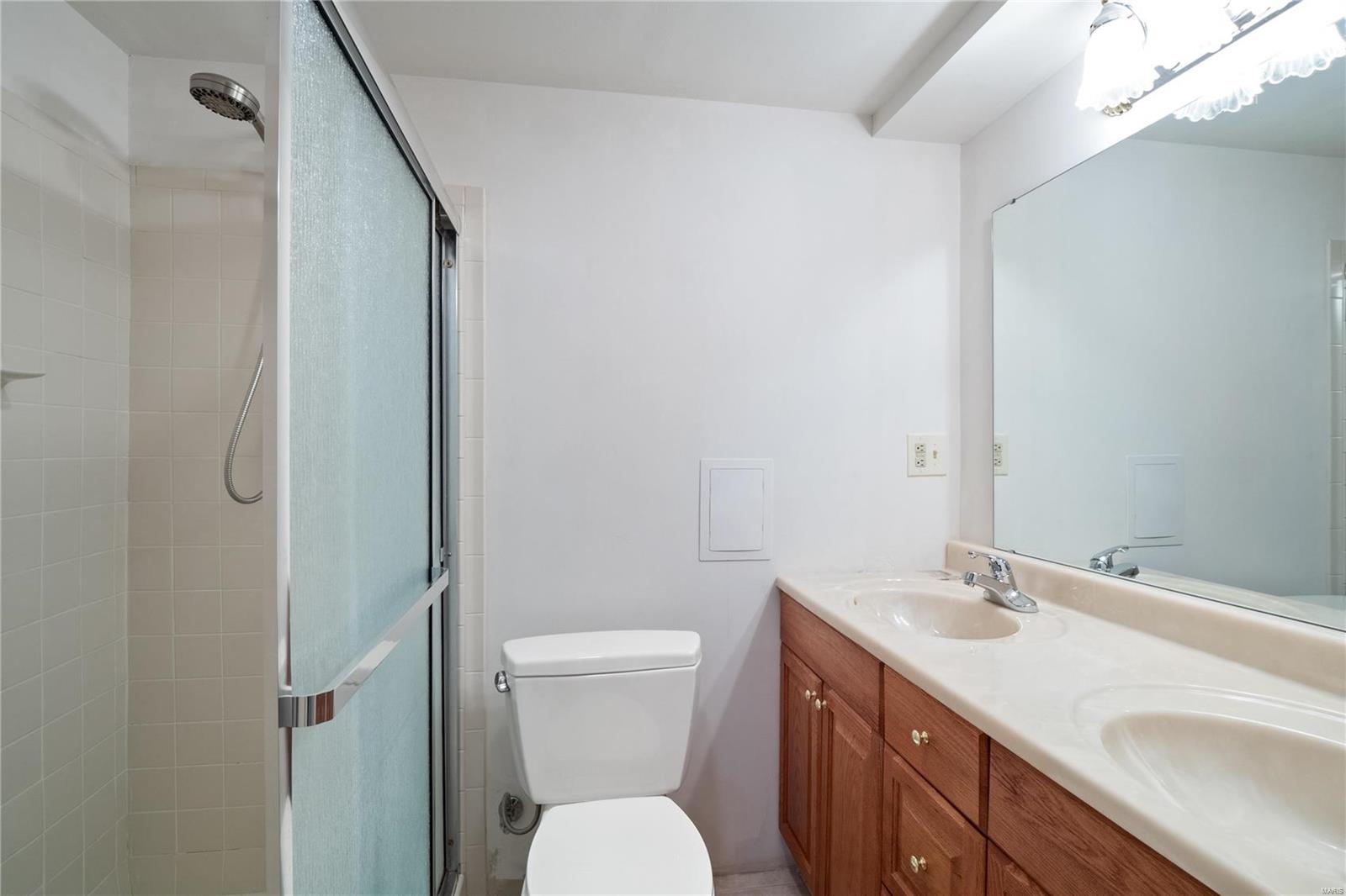 535 Steepleton Court Ballwin, MO 63021 - Photo 35 of 40 Gallery Image 35
