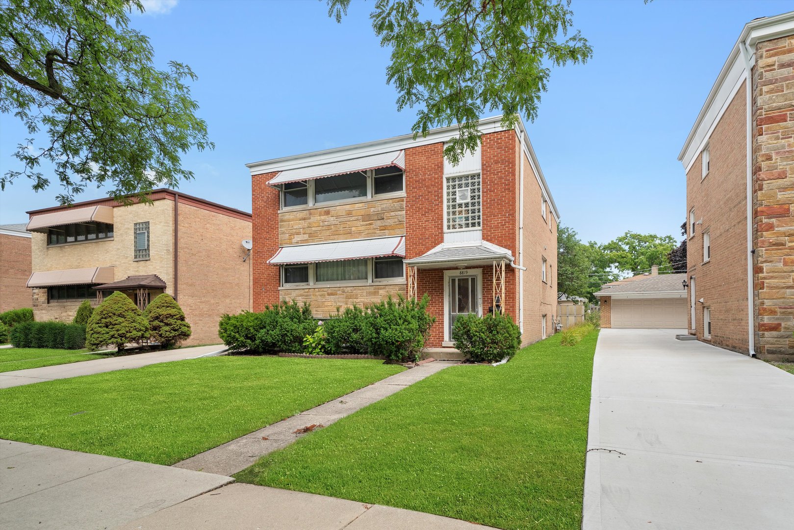 8819 North Wisner Street, Unit 2 Niles, IL 60714 - Photo 17 of 22