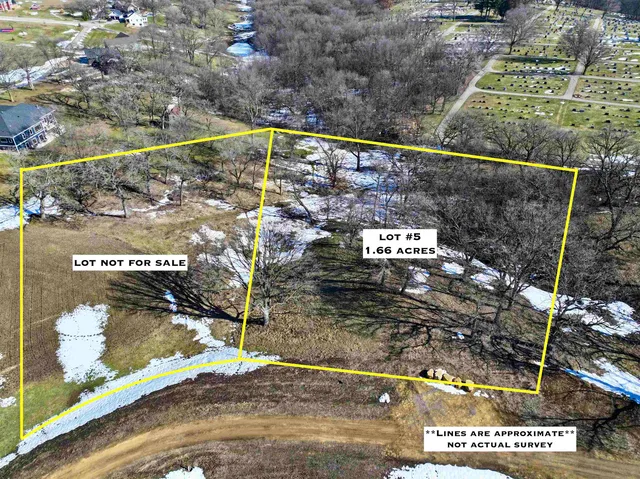 $45,000 | 1.66-ac Cedar Ct Lane, Darlington, WI 53530