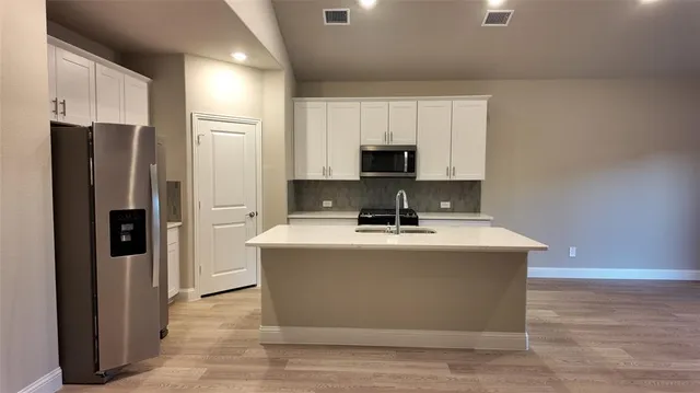 $2,700 | 685 Briar Drive, Lavon, TX 75166