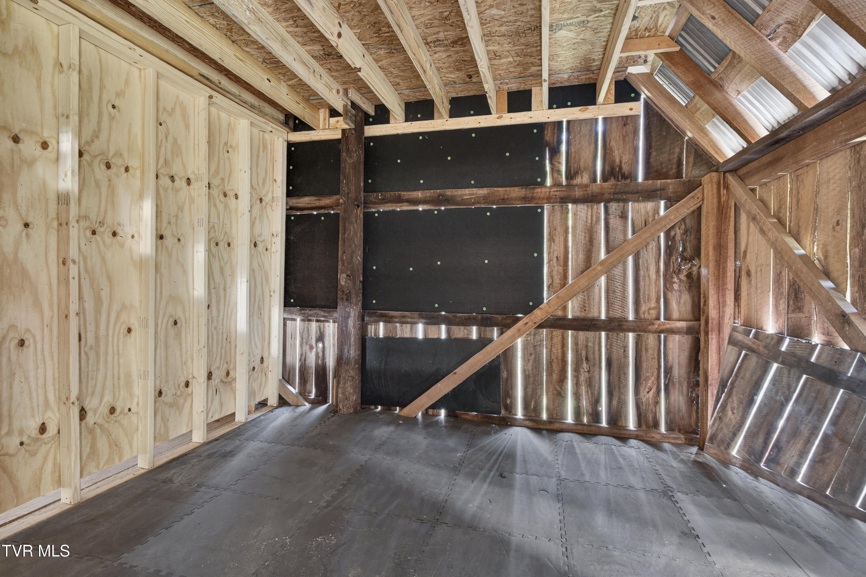 13422 Countiss Road Abingdon, VA 24210 - Photo 77 of 99 13422-Countiss-Rd-Abingdon-VA Anslee-Coo