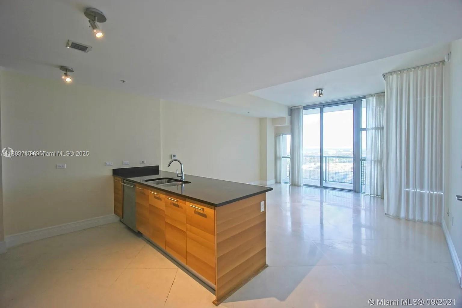 3301 Northeast 1st Avenue, Unit H2413 Miami, FL 33137 - Photo 4 of 10