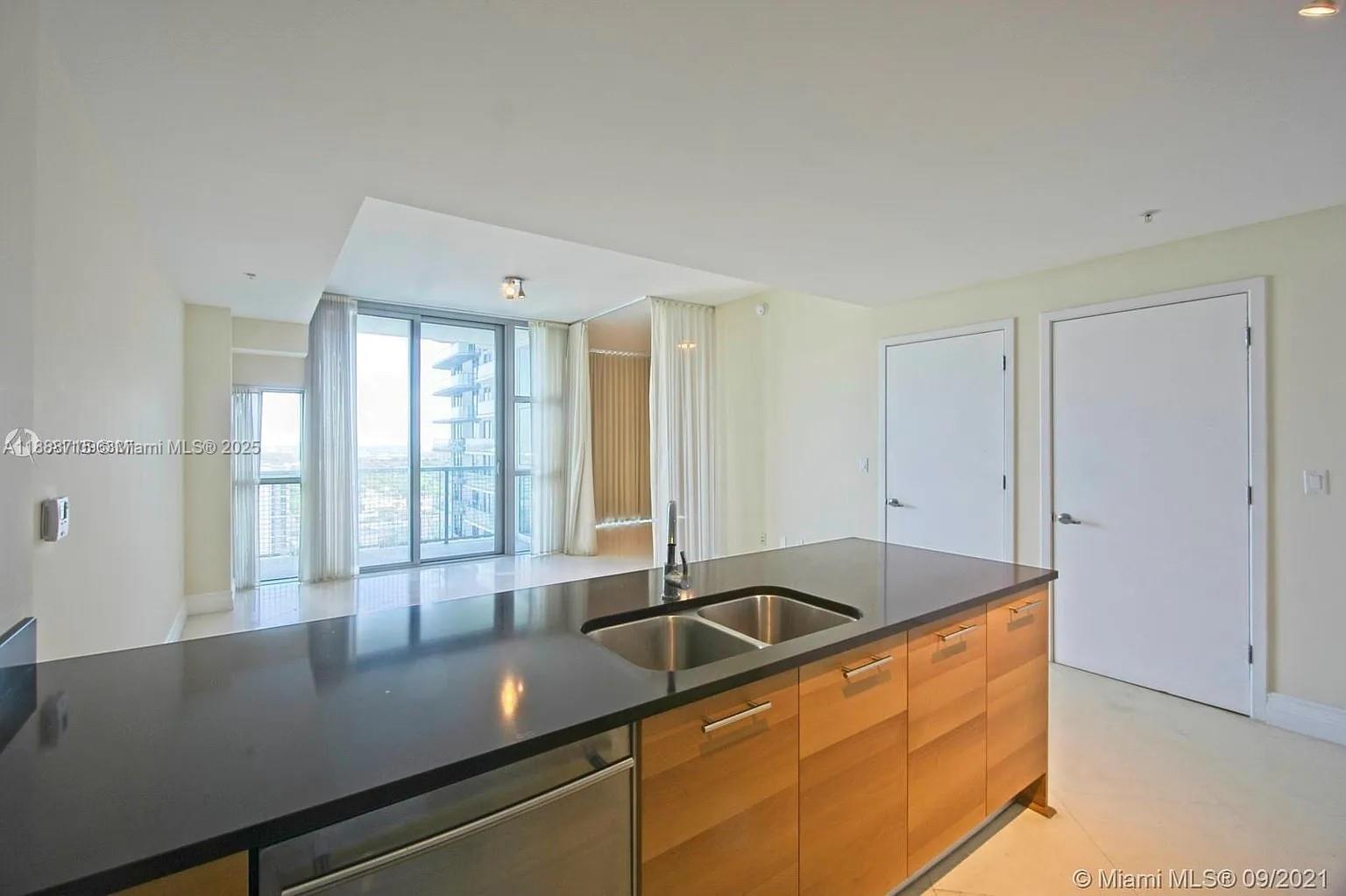 3301 Northeast 1st Avenue, Unit H2413 Miami, FL 33137 - Photo 6 of 10