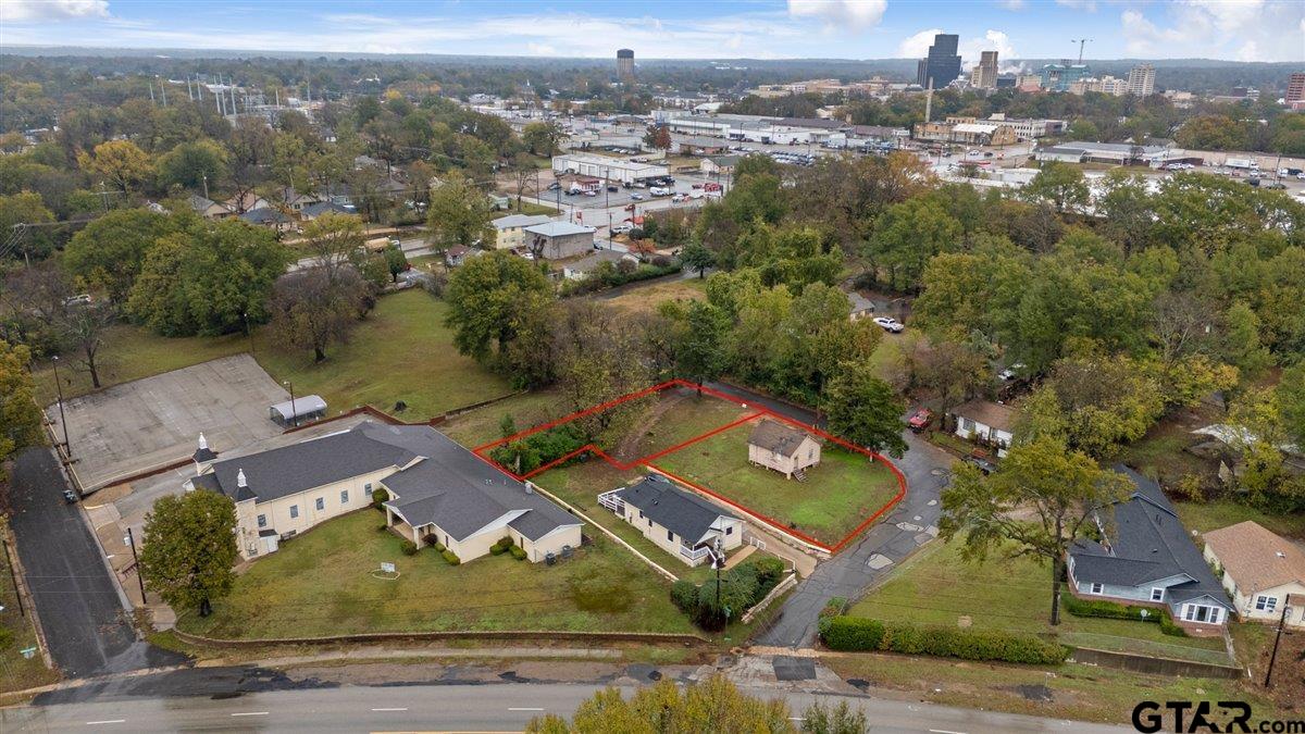 435 South Ross Avenue Tyler, TX 75702 - Photo 14 of 14 an aerial view of residential houses with outdoor space