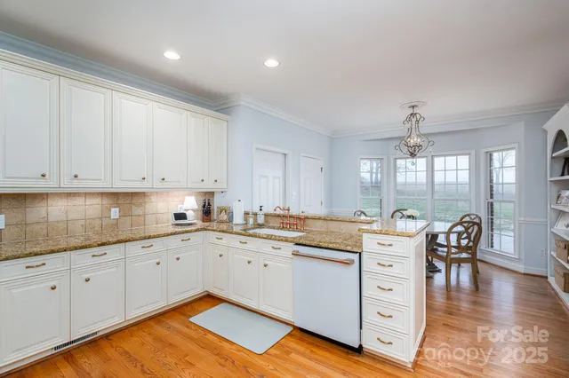 $669,000 | 3578 Savannah Lane, Claremont, NC 28610