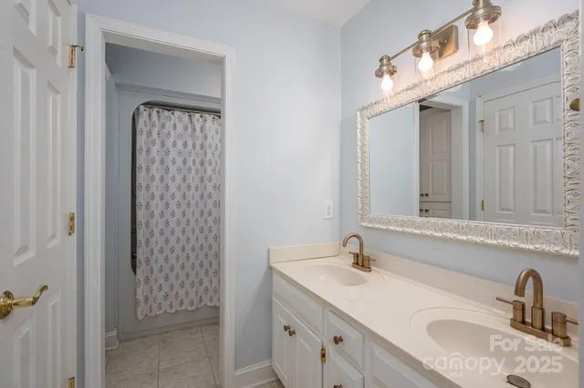 $669,000 | 3578 Savannah Lane, Claremont, NC 28610