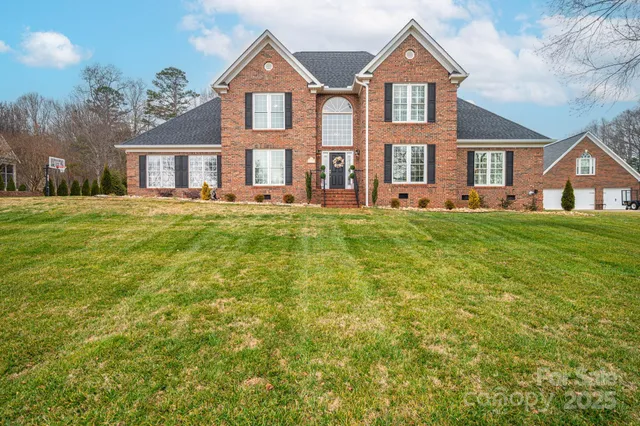 $669,000 | 3578 Savannah Lane, Claremont, NC 28610