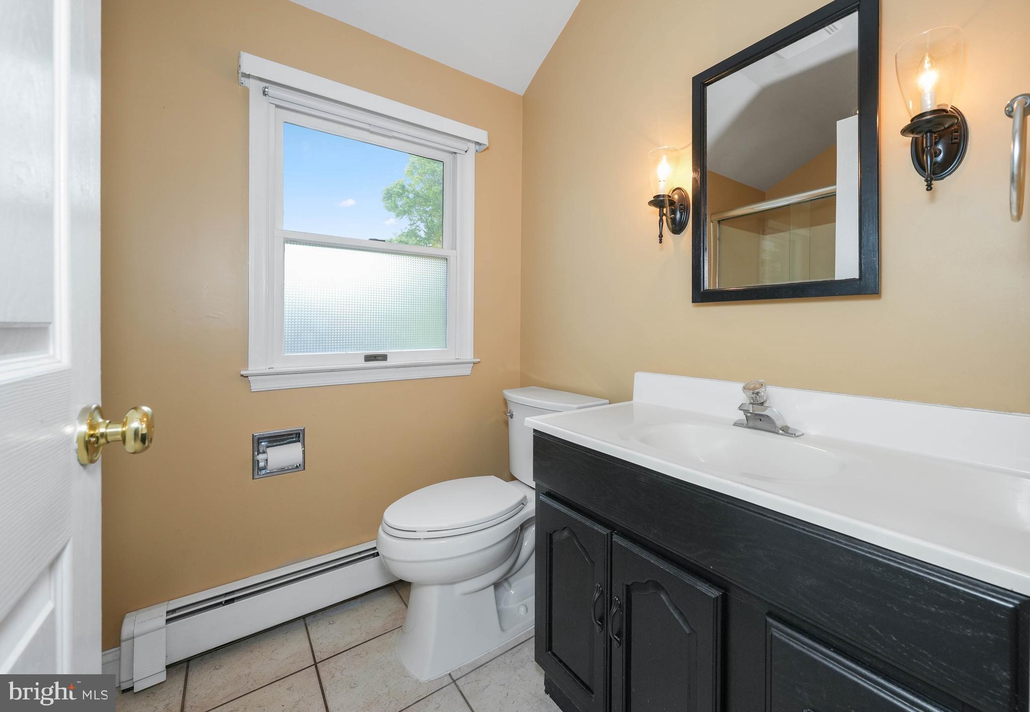 681 Brintons Bridge Road West Chester, PA 19382 - Photo 26 of 64 Full Bath - Main Level
