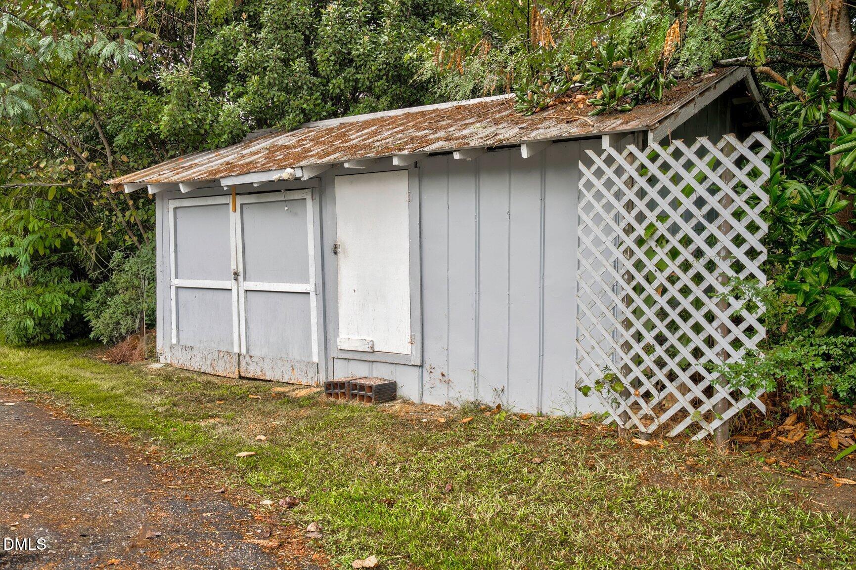 111 South May Street Spring Hope, NC 27882 - Photo 24 of 25 a backyard of a house