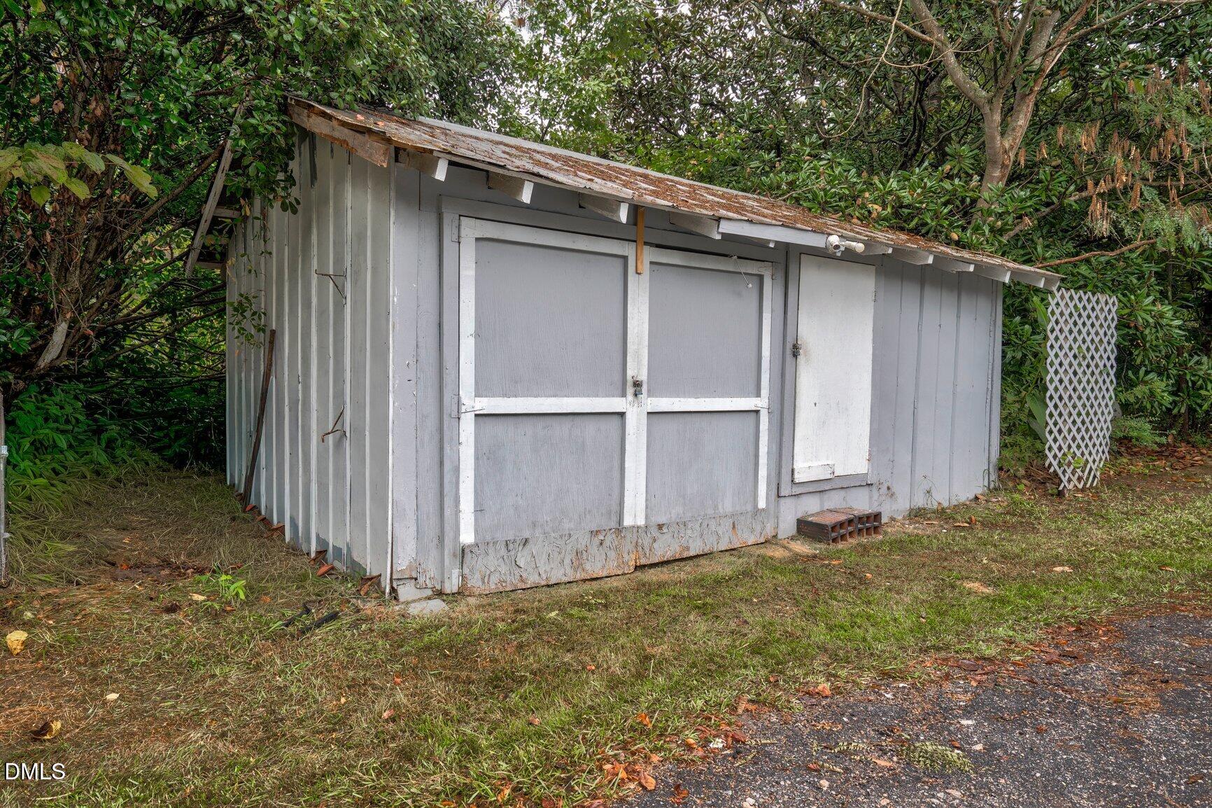 111 South May Street Spring Hope, NC 27882 - Photo 25 of 25 a backyard of a house