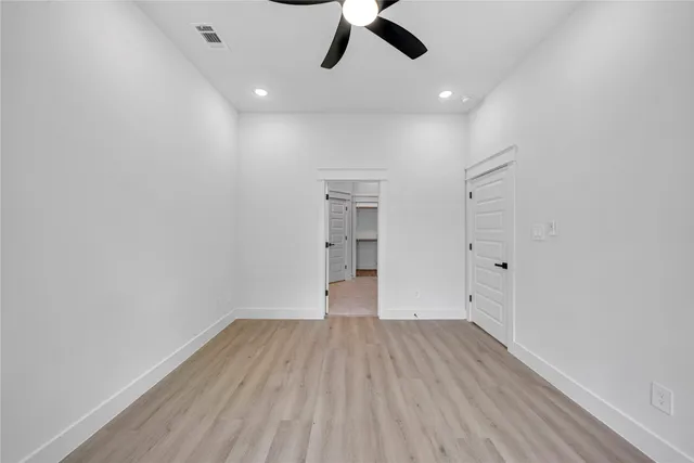 $2,250 | 4902 Higgins Street, Unit B, Houston, TX 77033