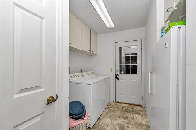 a view of walk in closet