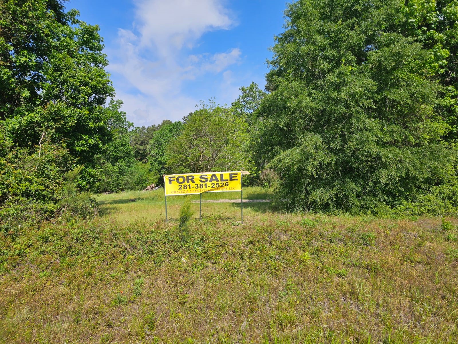 1190 Highway 59 Garrison, TX 75946 - Photo 9 of 12 a sign of golf club on a wall