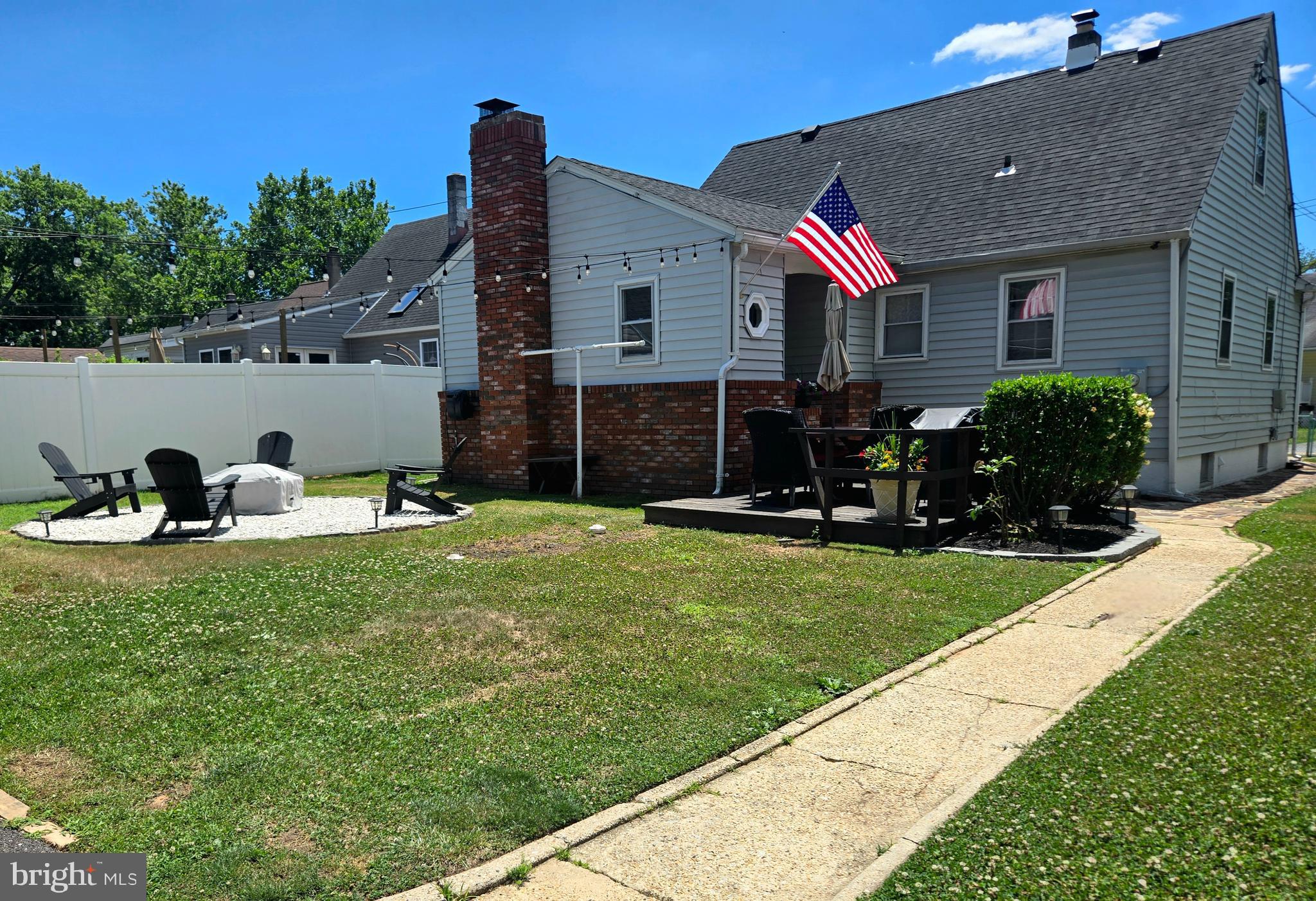 102 Sycamore Road Baltimore, MD 21226 - Photo 4 of 7