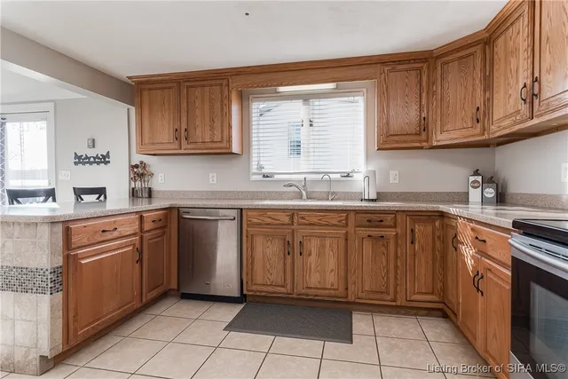 $229,900 | 8890 High Street, Georgetown, IN 47122