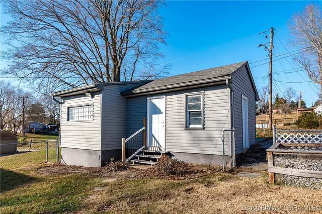 $229,900 | 8890 High Street, Georgetown, IN 47122