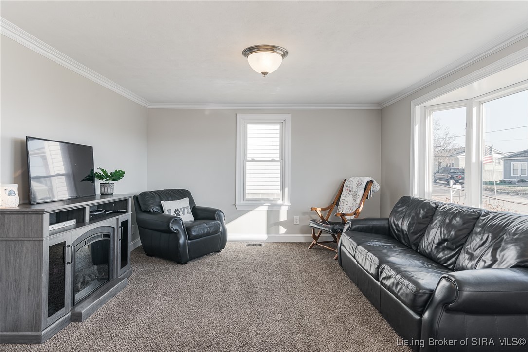 8890 High Street Georgetown, IN 47122 - Photo 7 of 39