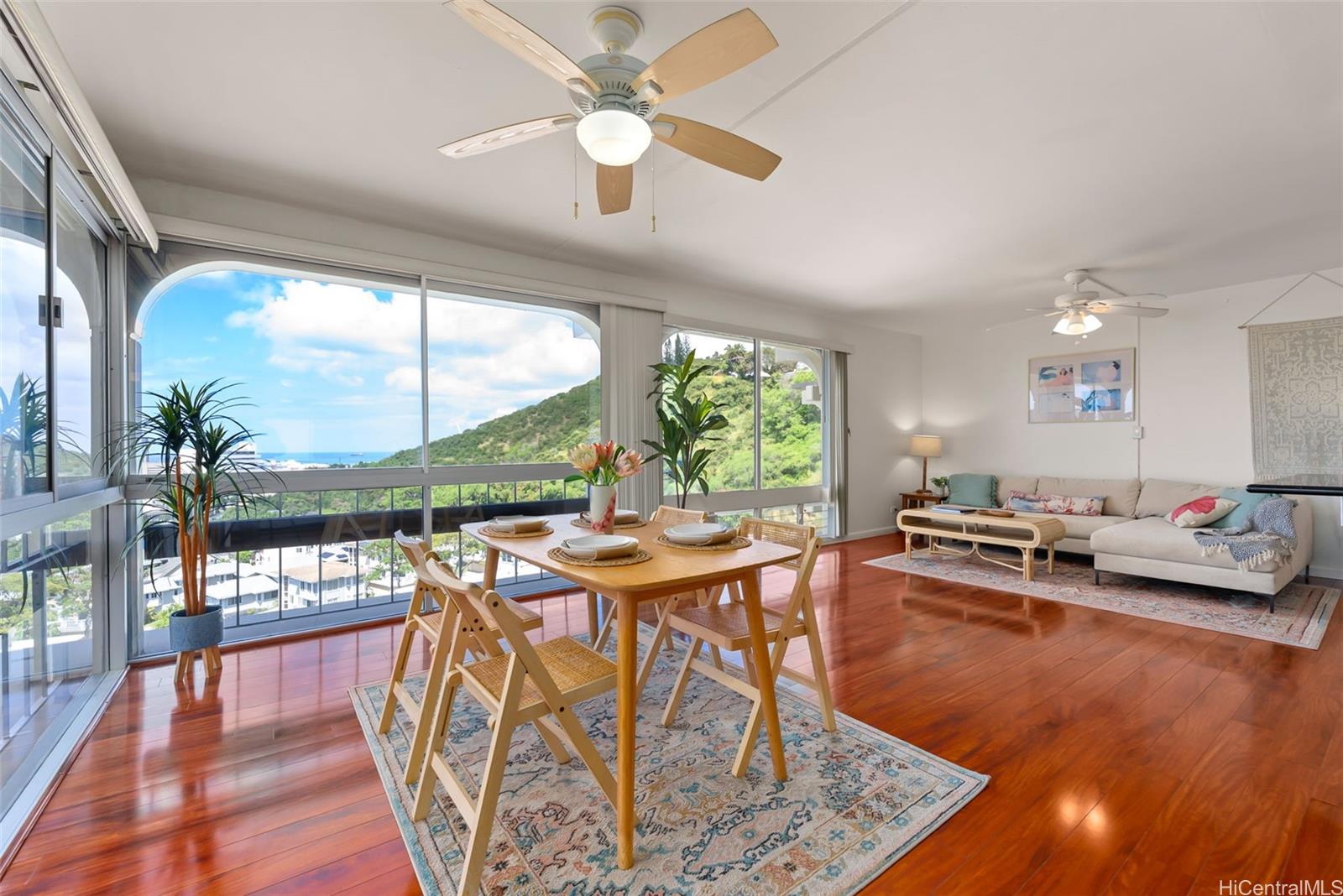 1022 Prospect Street, Unit 902B Honolulu, HI 96822 - Photo 3 of 25