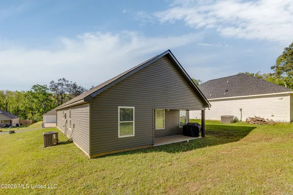 $225,000 | 609 Nichols Place, West Monroe, LA 71291