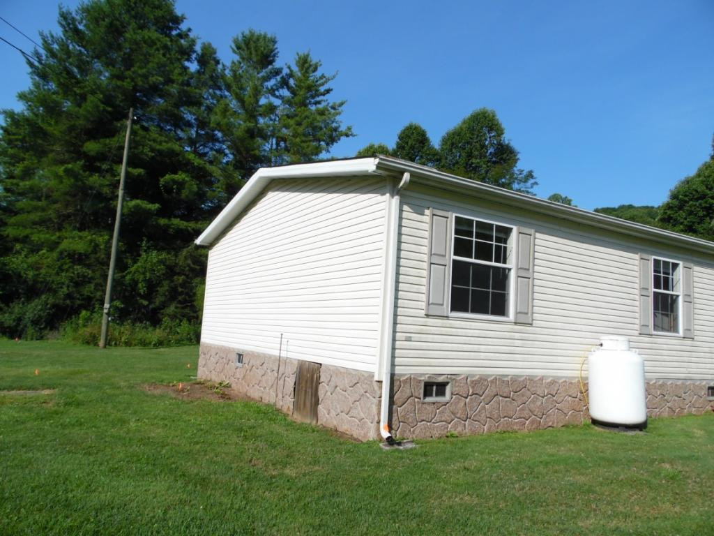 6014 Powell River Road Norton, VA 24273 - Photo 5 of 21 Photo 5