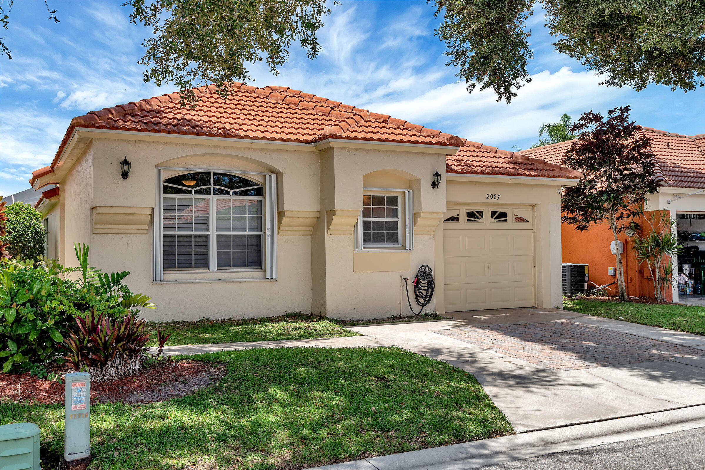 2087 Bonisle Circle Riviera Beach, FL 33418 - Photo 2 of 39 2087 - 002