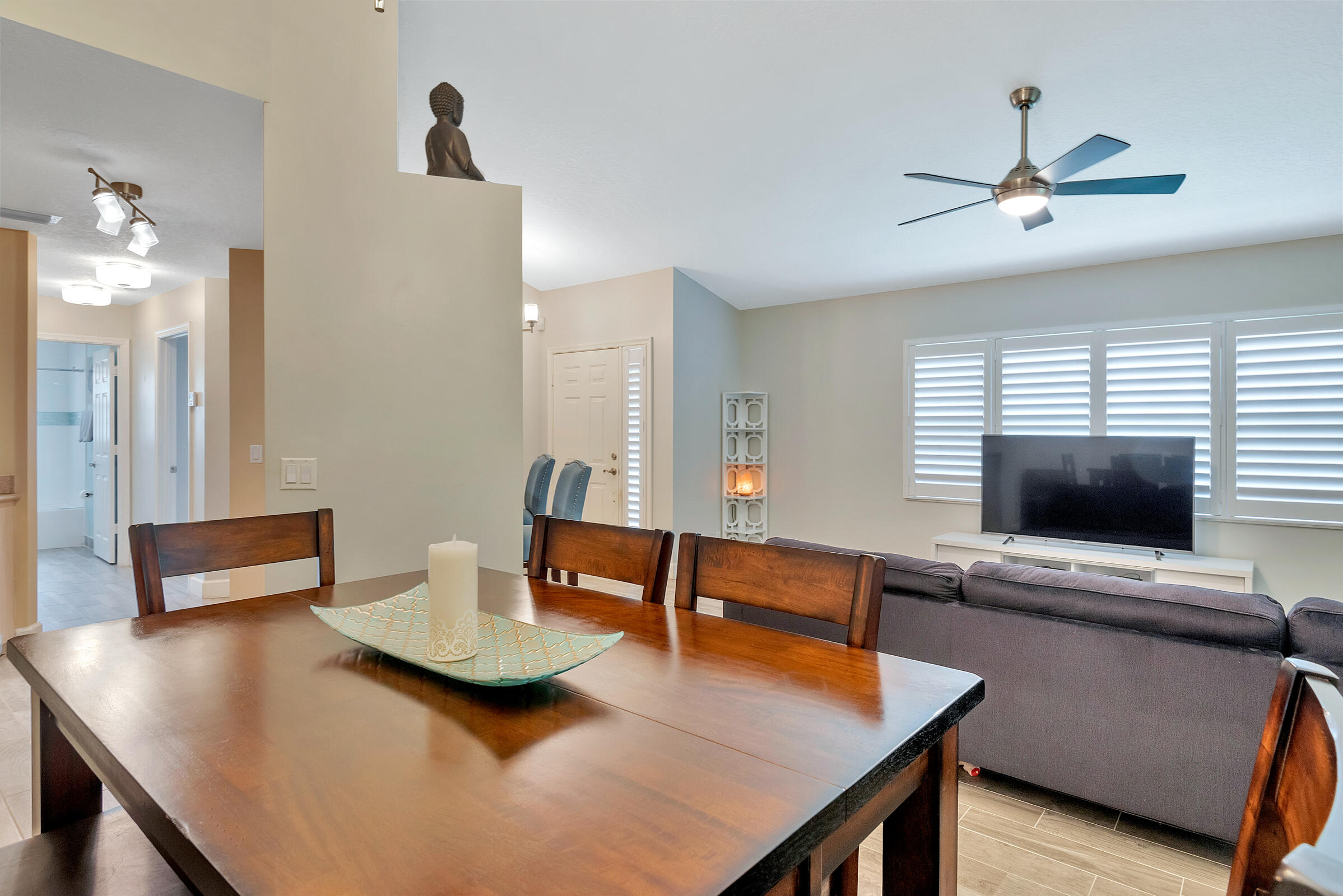 2087 Bonisle Circle Riviera Beach, FL 33418 - Photo 5 of 39 2087 - 016