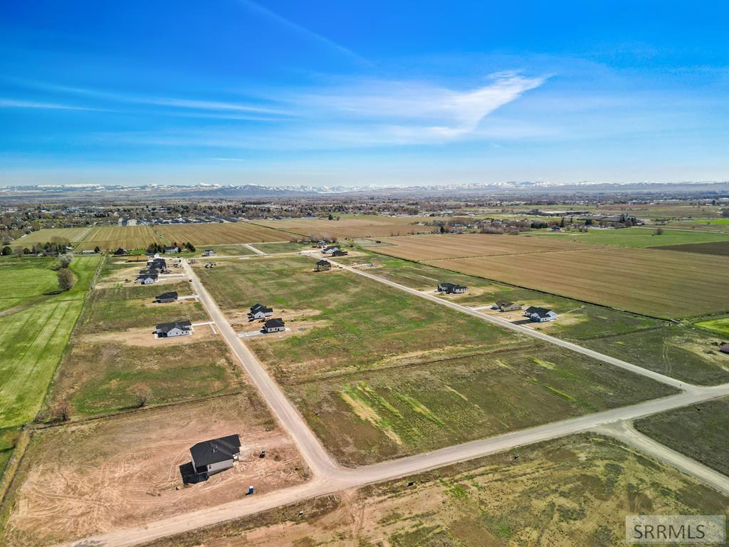 364 East N Rigby, ID 83442 - Photo 2 of 8