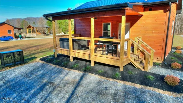 $329,900 | 191 Tn-32 Highway, Cosby, TN 37722