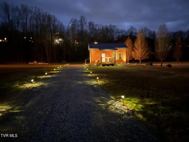 $329,900 | 191 Tn-32 Highway, Cosby, TN 37722