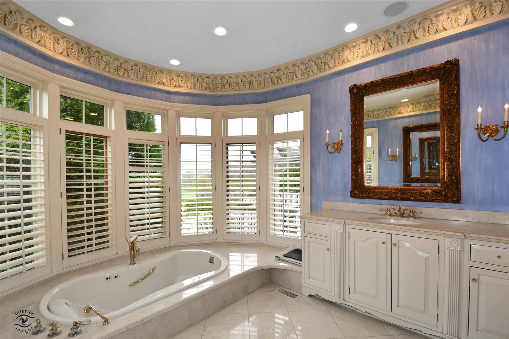 228 East Goodenow Road Beecher, IL 60401 - Photo 41 of 78 a bathroom with a bathtub and a sink
