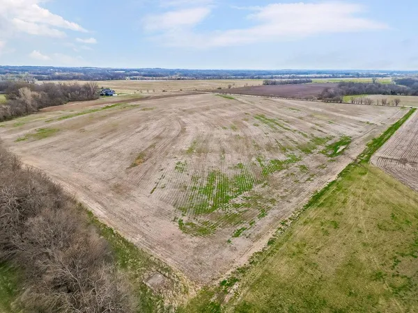 $195,000 | 3 South Pryor Road, Pleasant Hill, MO 64080