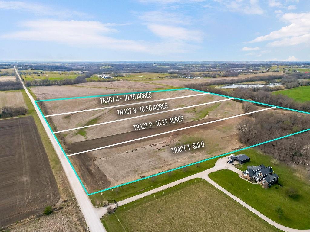 3 South Pryor Road Pleasant Hill, MO 64080 - Photo 3 of 42
