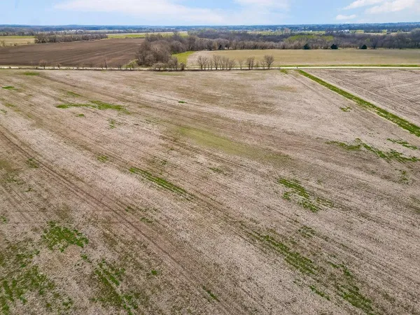 $195,000 | 3 South Pryor Road, Pleasant Hill, MO 64080