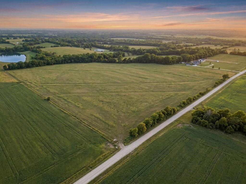 3 South Pryor Road Pleasant Hill, MO 64080 - Photo 4 of 42